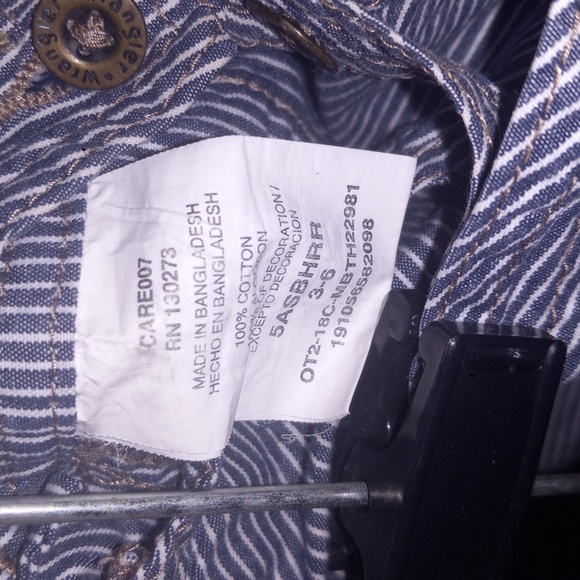 Baby train conductor style overalls by Wrangler - Picture 10 of 10